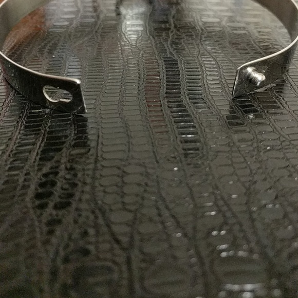 Custom Made 14" Metal Choker Collar - Picture 3 of 4